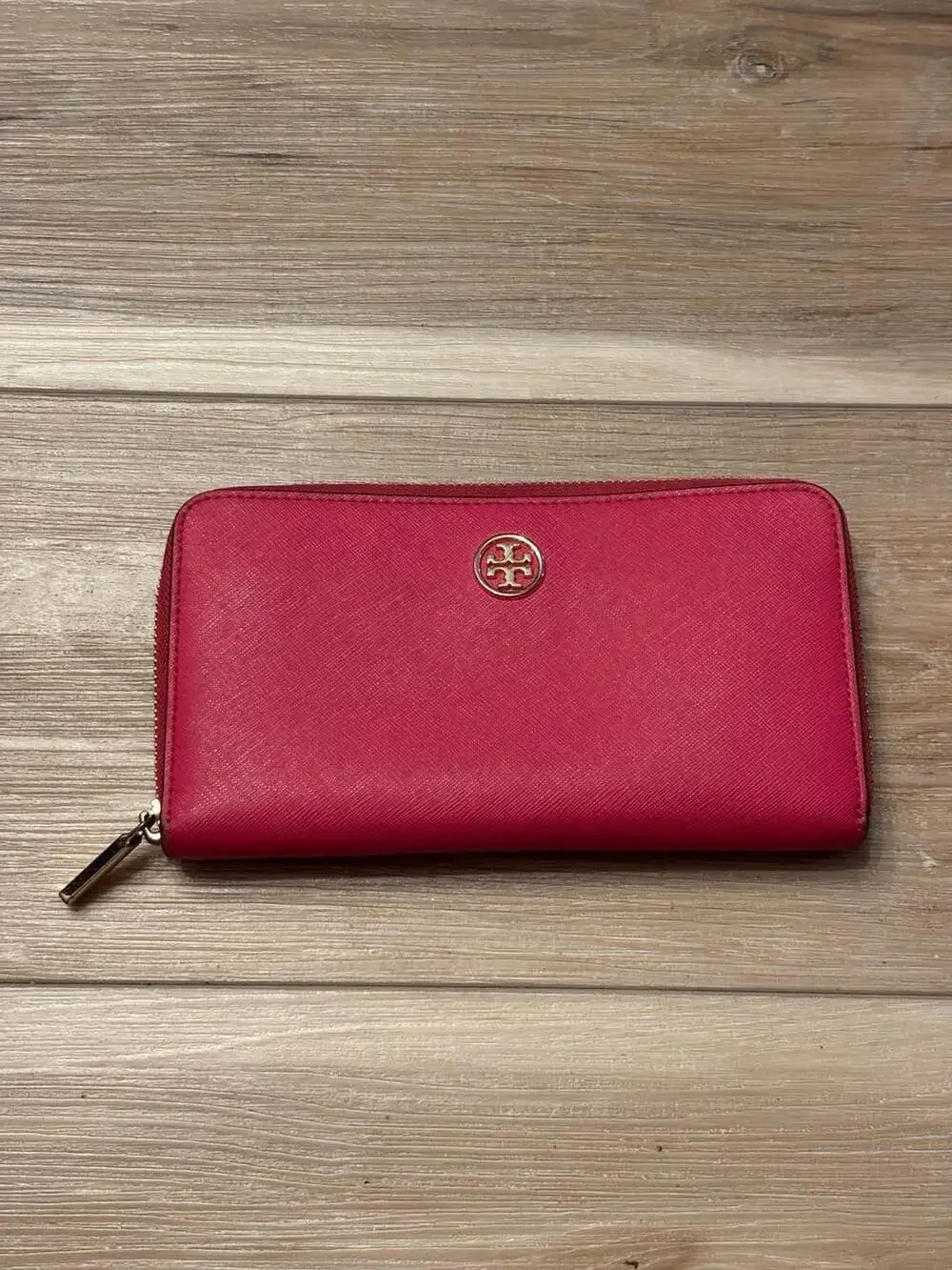 Tory Burch Saffiano Leather Continental Zip Around Wallet